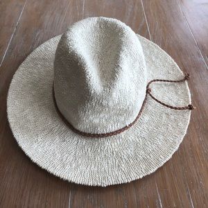 Kendall and Kylie Hat